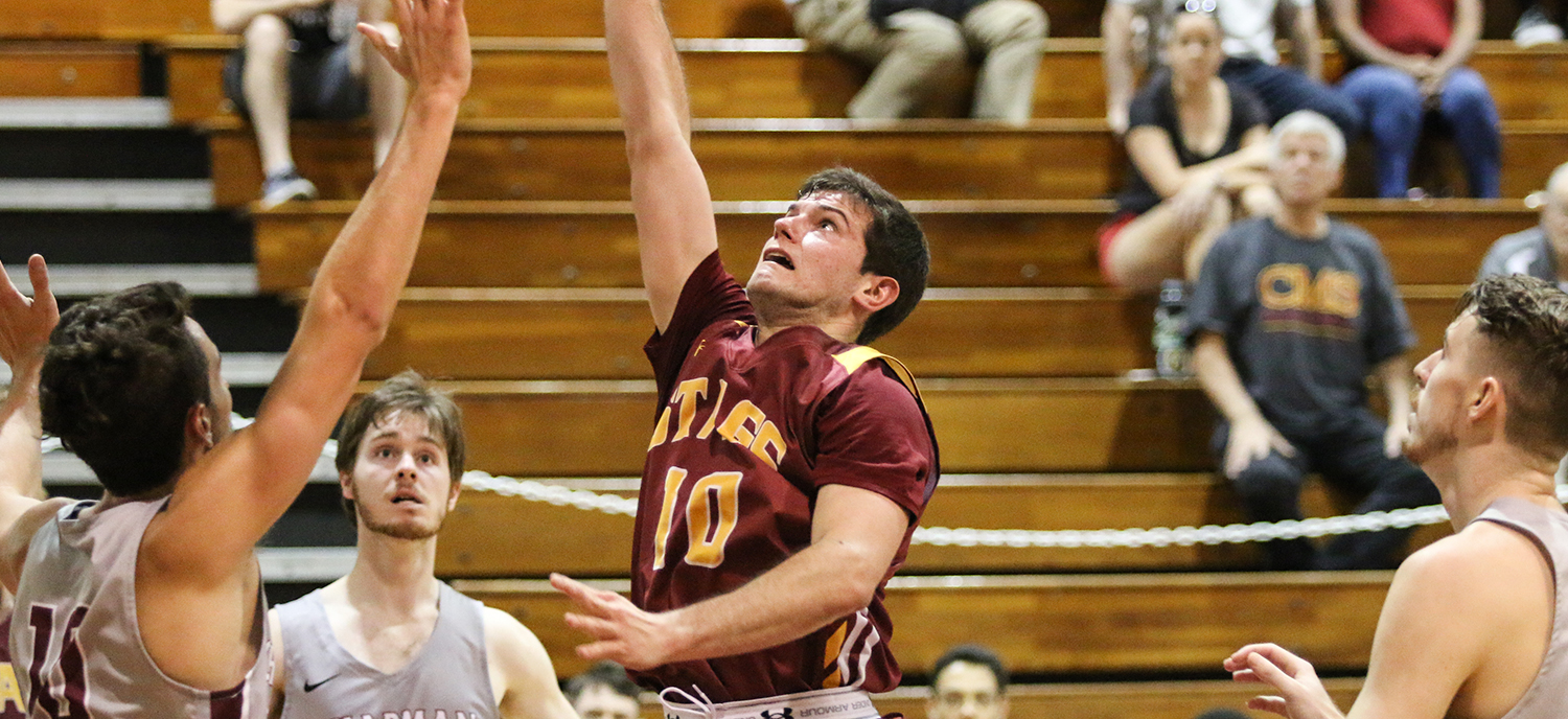 Scott Lynds dropped 20 in a CMS victory at Chapman.