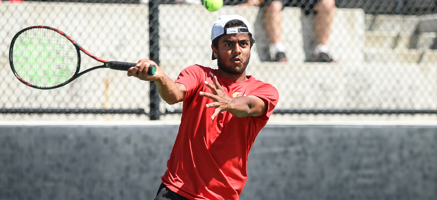 Avinash Vemuri earned a 7-5, 6-3 victory at #5 singles against UC Santa Cruz on Friday.
