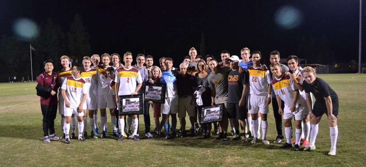 Stags end season with loss to Oxy on Senior Night