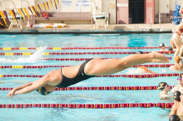 Increased leads for Stags and Athenas at second day of SCIAC Championships