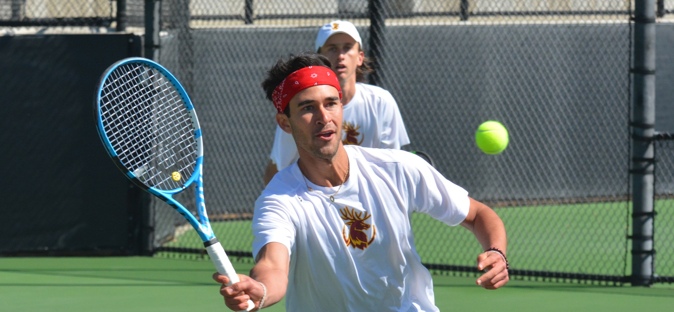 Juniors Jake Berber (CMC) and Jake Williams (HMC) clinched the doubles point with their 7-5 win at No. 3 doubles against Division II Western New Mexico on Tuesday.