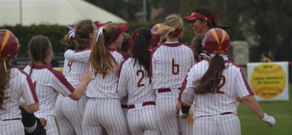 CMS celebrates a walk-off tenth inning win over Pomona-Pitzer in the opening game