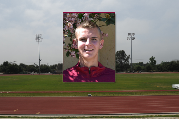 Wagenveld vaults his way to SCIAC Male Athlete of the Week honors