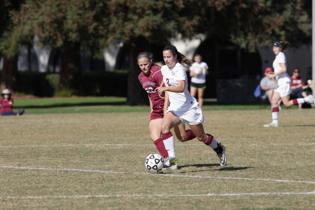 Penalty kick goal not enough for Athenas against UCSC