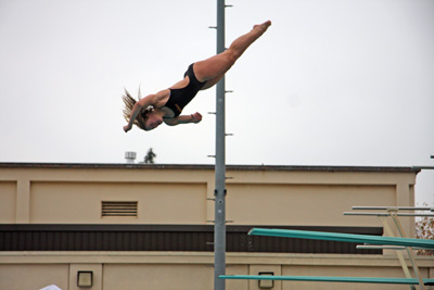Divers Perform Well At Bulldog Diving Invite