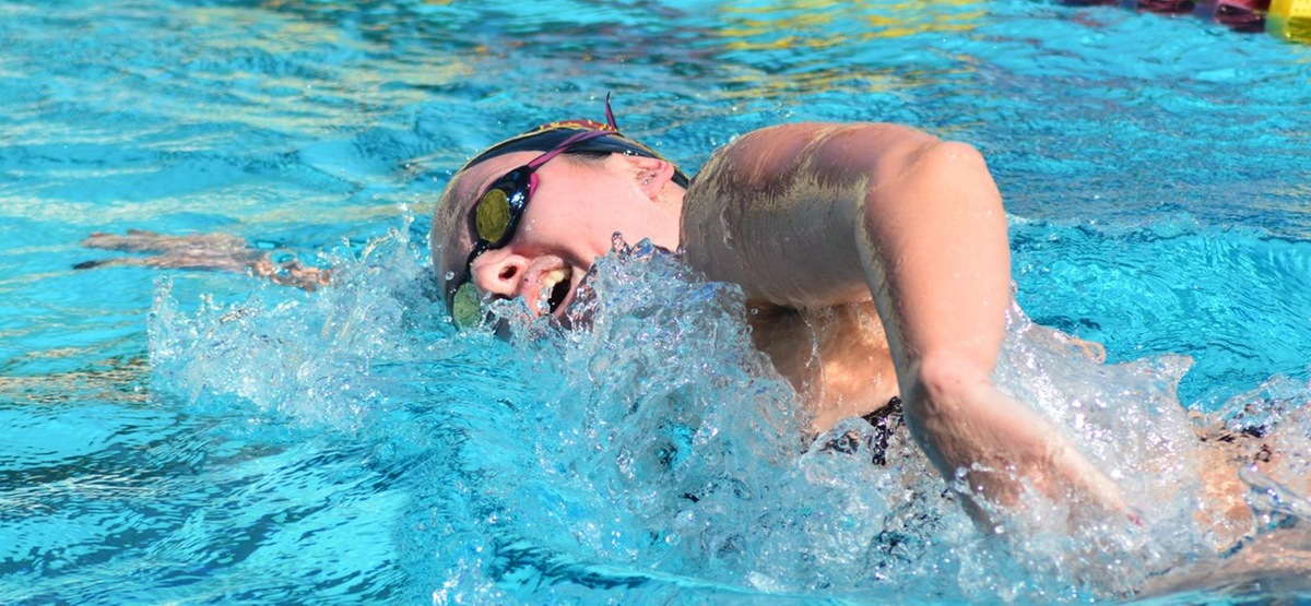 Women's Swimming and Diving Takes 199-97 Win over Chapman in SCIAC Opener