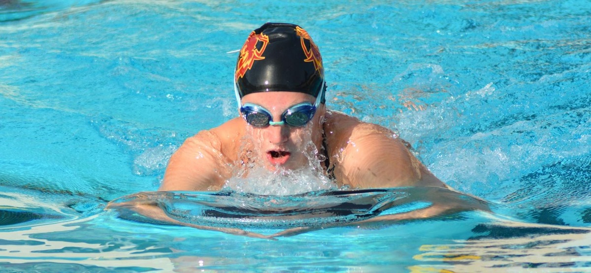 Augusta Lewis Named SCIAC Swimmer of the Week for Second Time