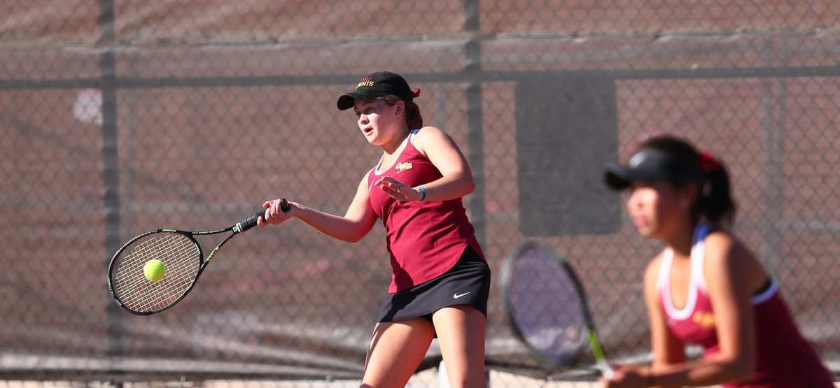 Athenas Tennis remain undefeated