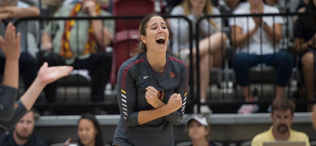 CMS Volleyball Takes Another Five-Setter, Edges La Verne 3-2 in SCIAC Opener