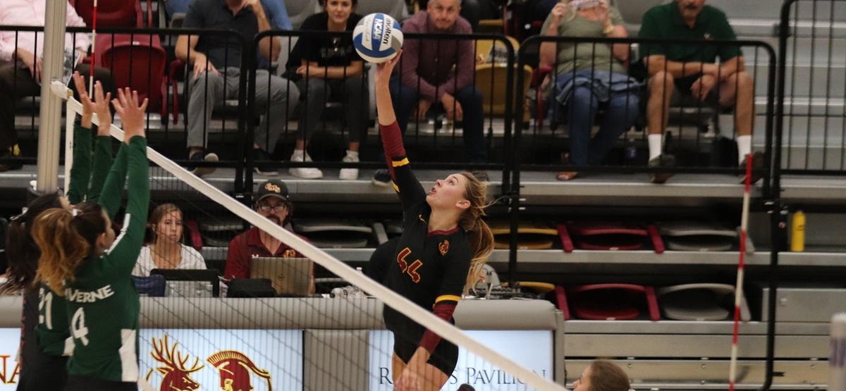 Phoebe Madsen has had 18 kills in 39 attempts with no errors in two wins this week (photo by Daniel Addison)