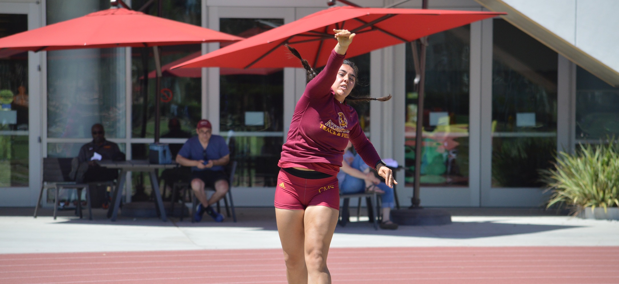 Emily Bassett (CMC) hit an NCAA qualifying mark in the discus throw. (photo credit: Hannah Graves)