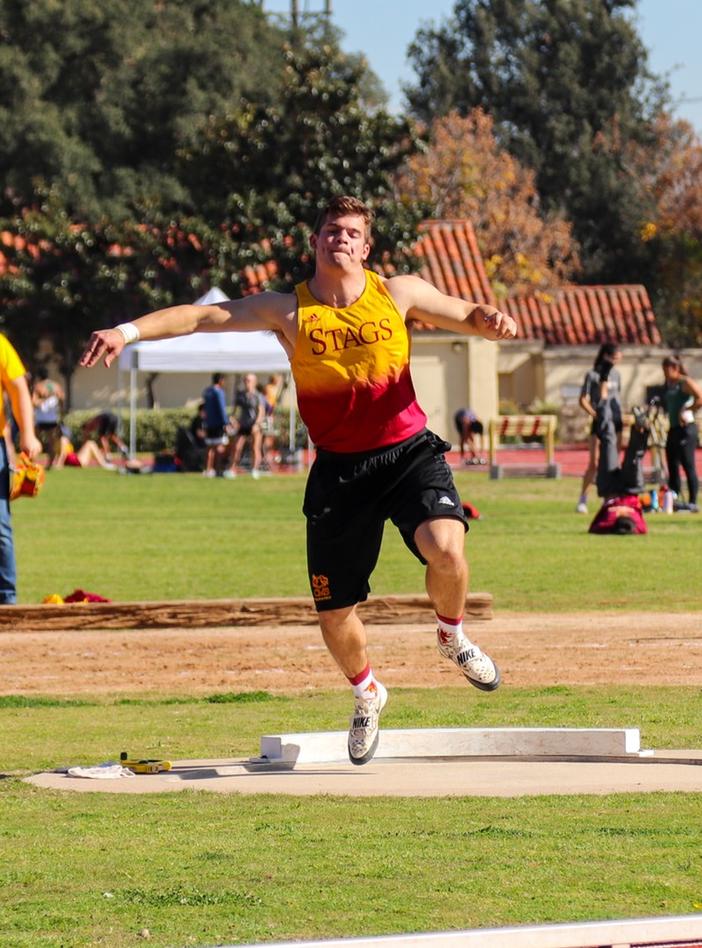 Matthew Sill competing in the shot put