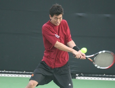 Men’s Tennis Splits With Williams and Occidental