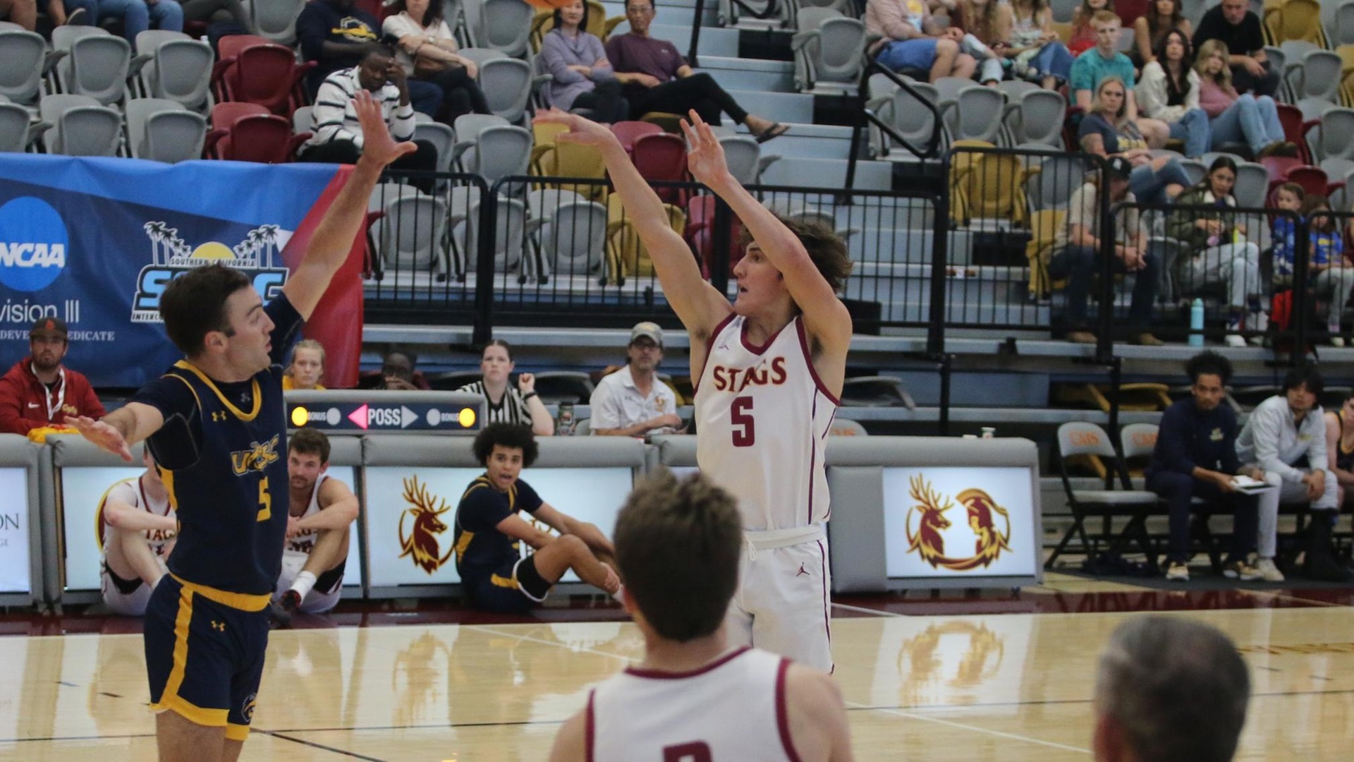 Reid Jones had 10 points for the Stags off the bench (photo by Ali McEachern)