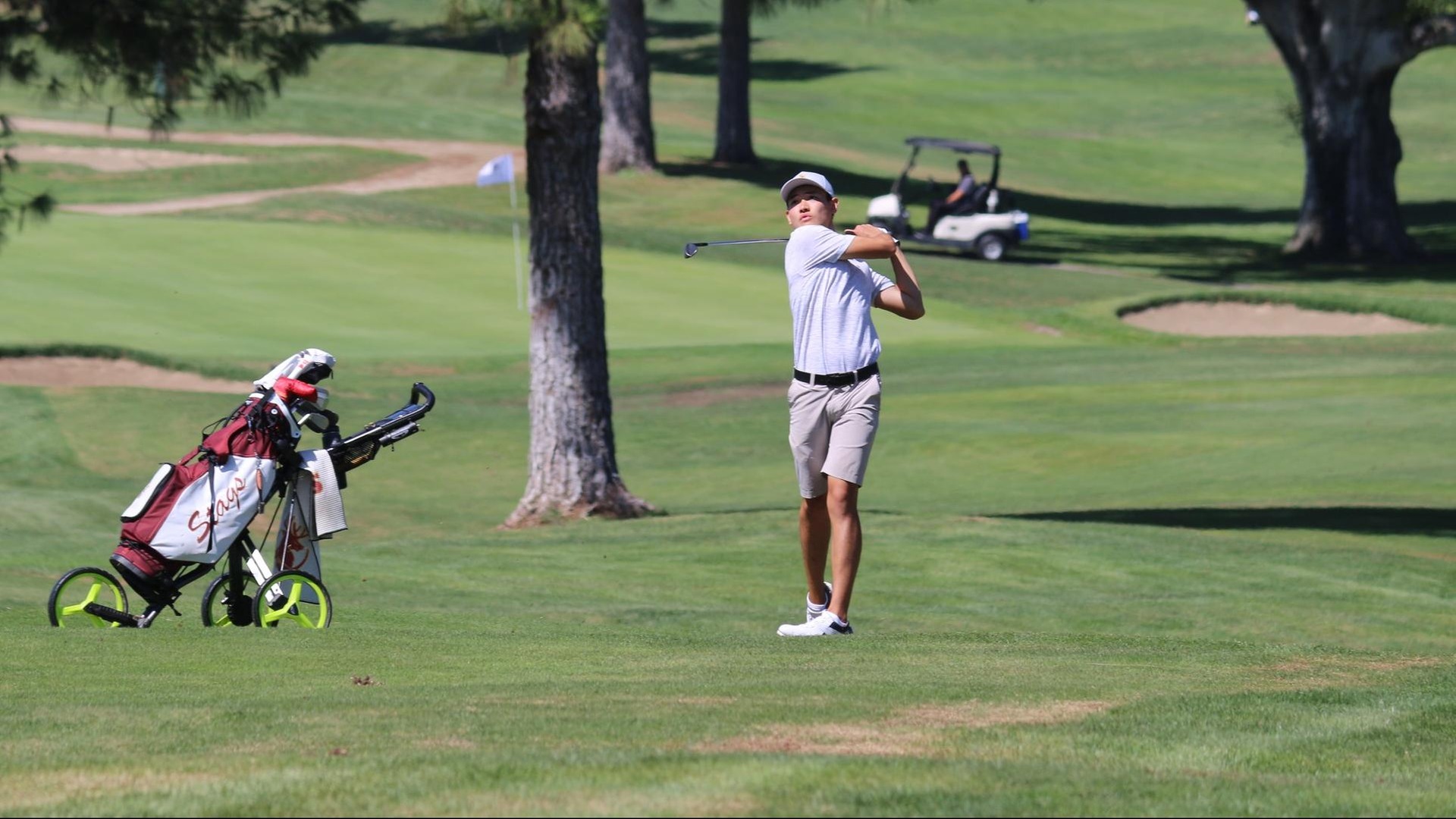 Michael Ma holed this shot from 100 yards out for eagle (photo by Keilee Bessho)