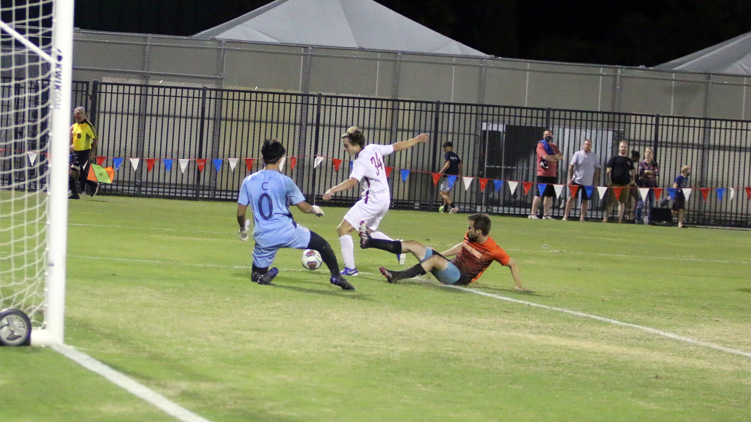 Rafael Otero scores his second goal (Photo by Julian Rivera-Williams)