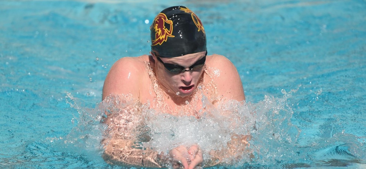 CMS Men's Swimming and Diving Falls to No. 9 Chicago, No. 10 WashU in Tri-Meet