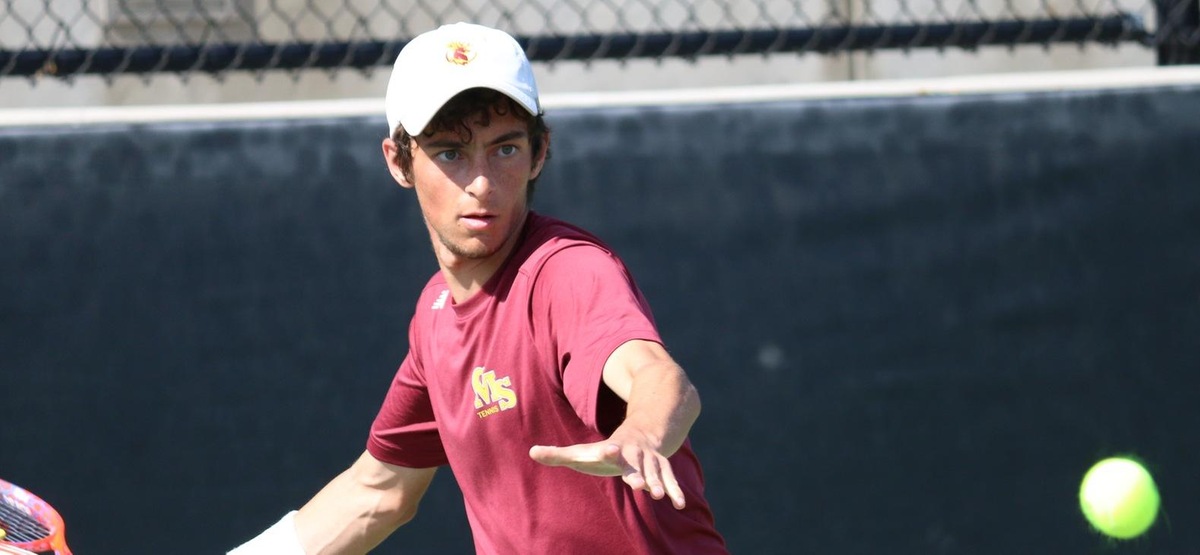Jack Katzman enters the NCAA Tournament with an undefeated dual record in singles