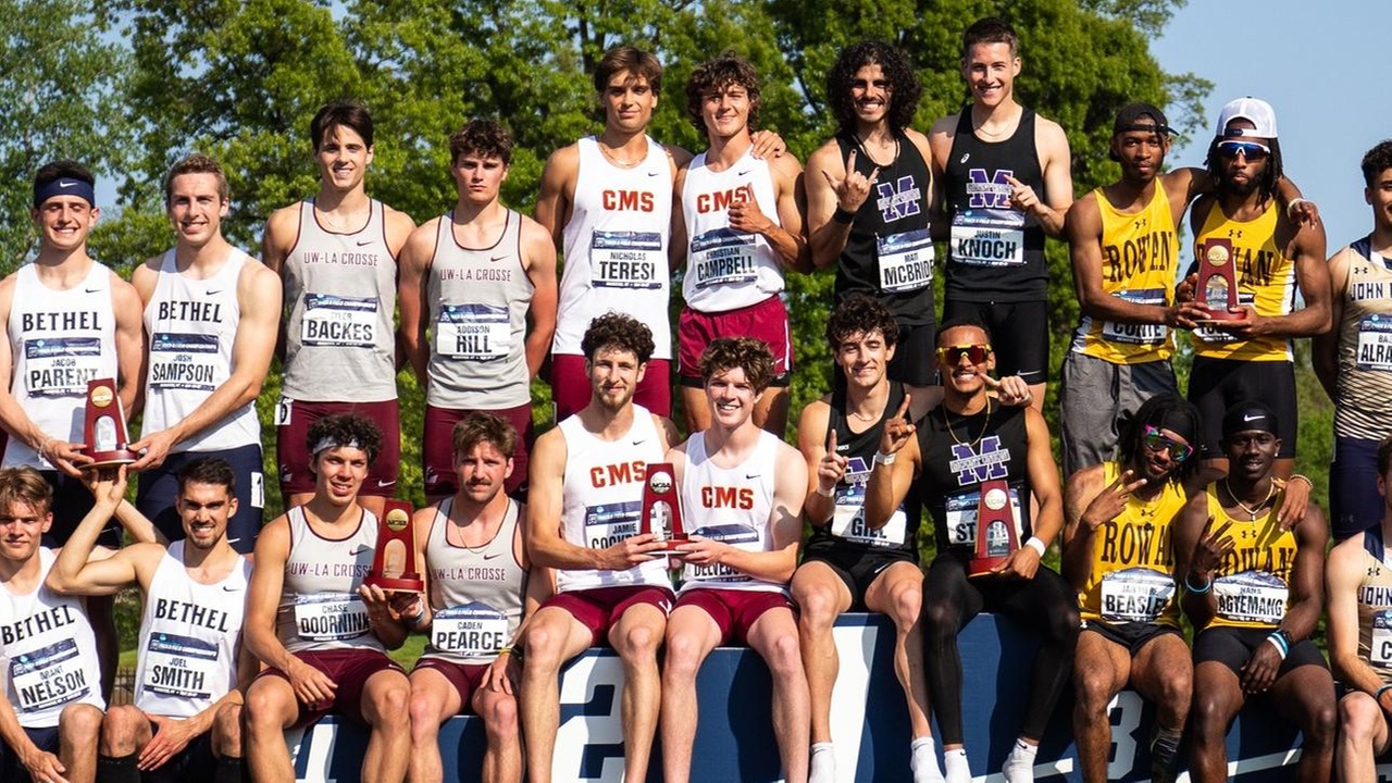 The CMS 4x400 relay team now ranks No. 4 in DIII history (photo by Aaron Brewer)