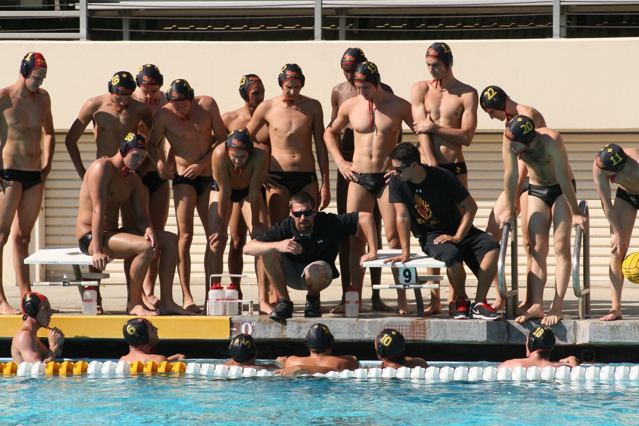 Stags advance, squeak out opening round win over La Verne in SCIAC Championships