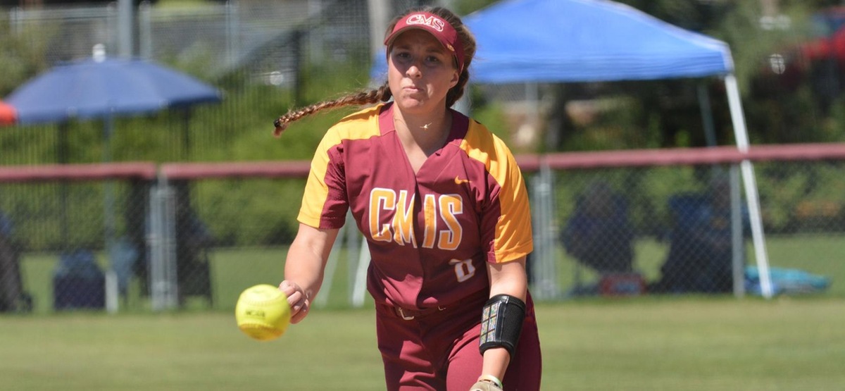 Lauren Richards Named SCIAC Softball Pitcher of the Week for Third Time