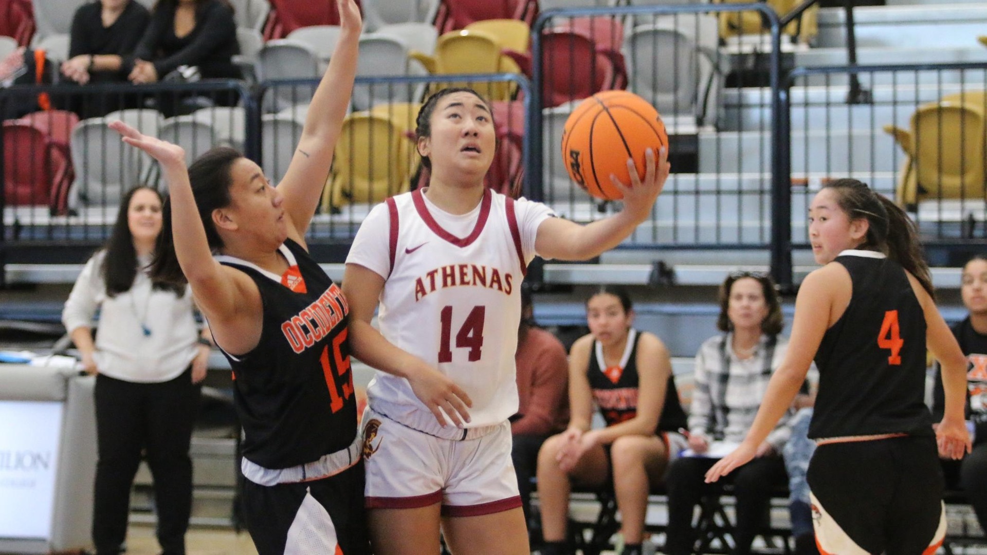 Renee Chong led CMS with 18 points (photo by Stella Cheng)
