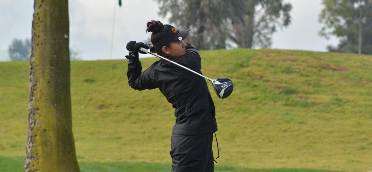 Amy Xue Named SCIAC Women's Golfer of the Week