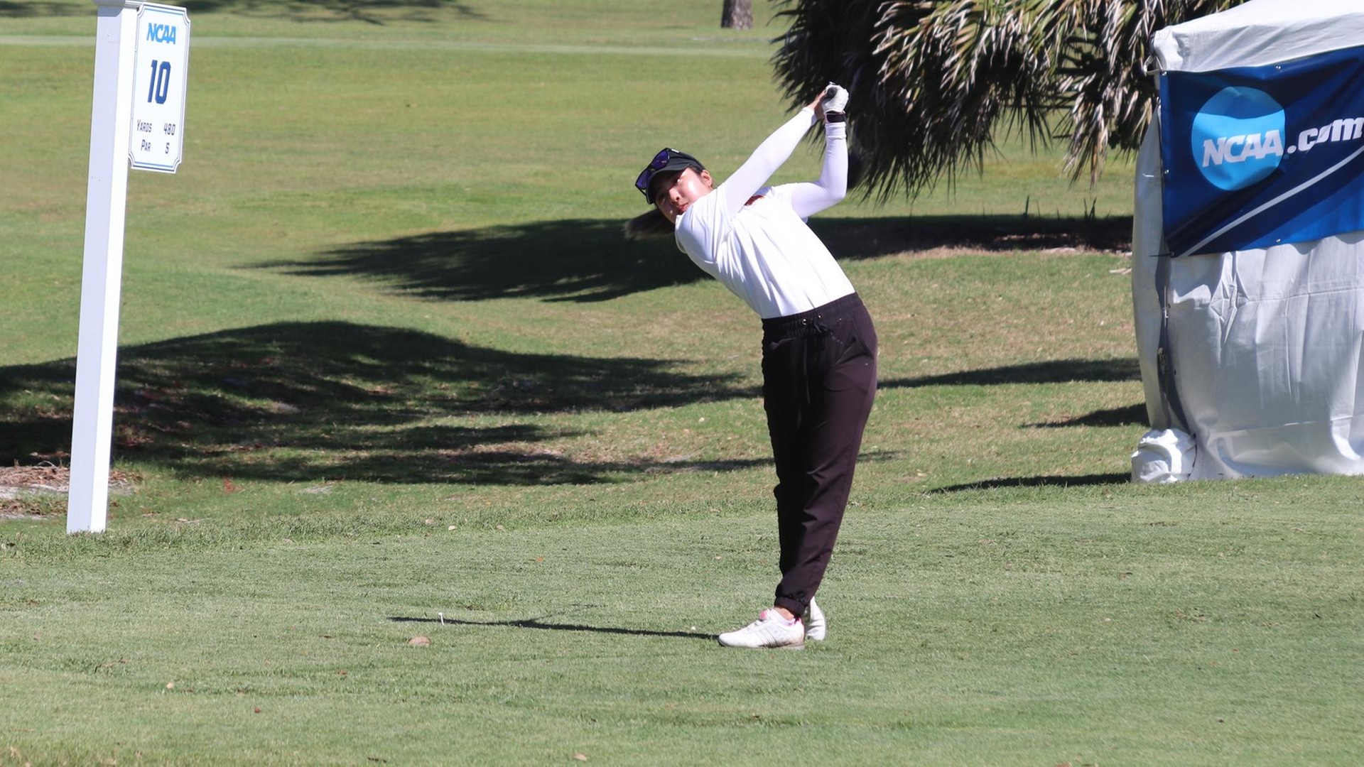 Ella Chiu birdied her 18th hole to tie for the CMS low round (photo courtesy of Oglethorpe)