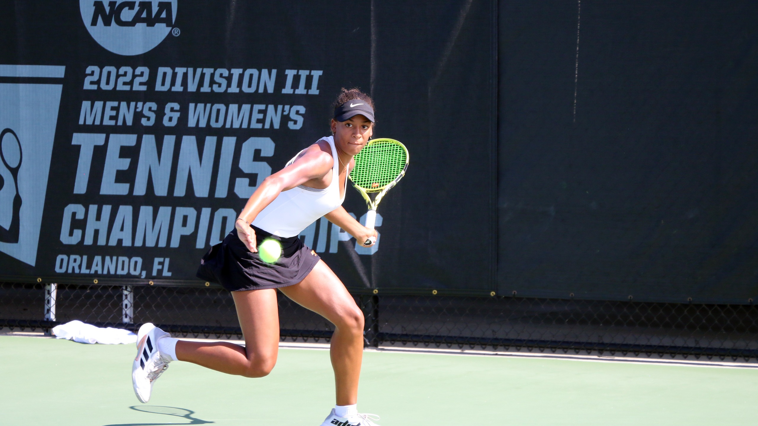 Ella Brissett earned a 6-0, 6-0 win in singles