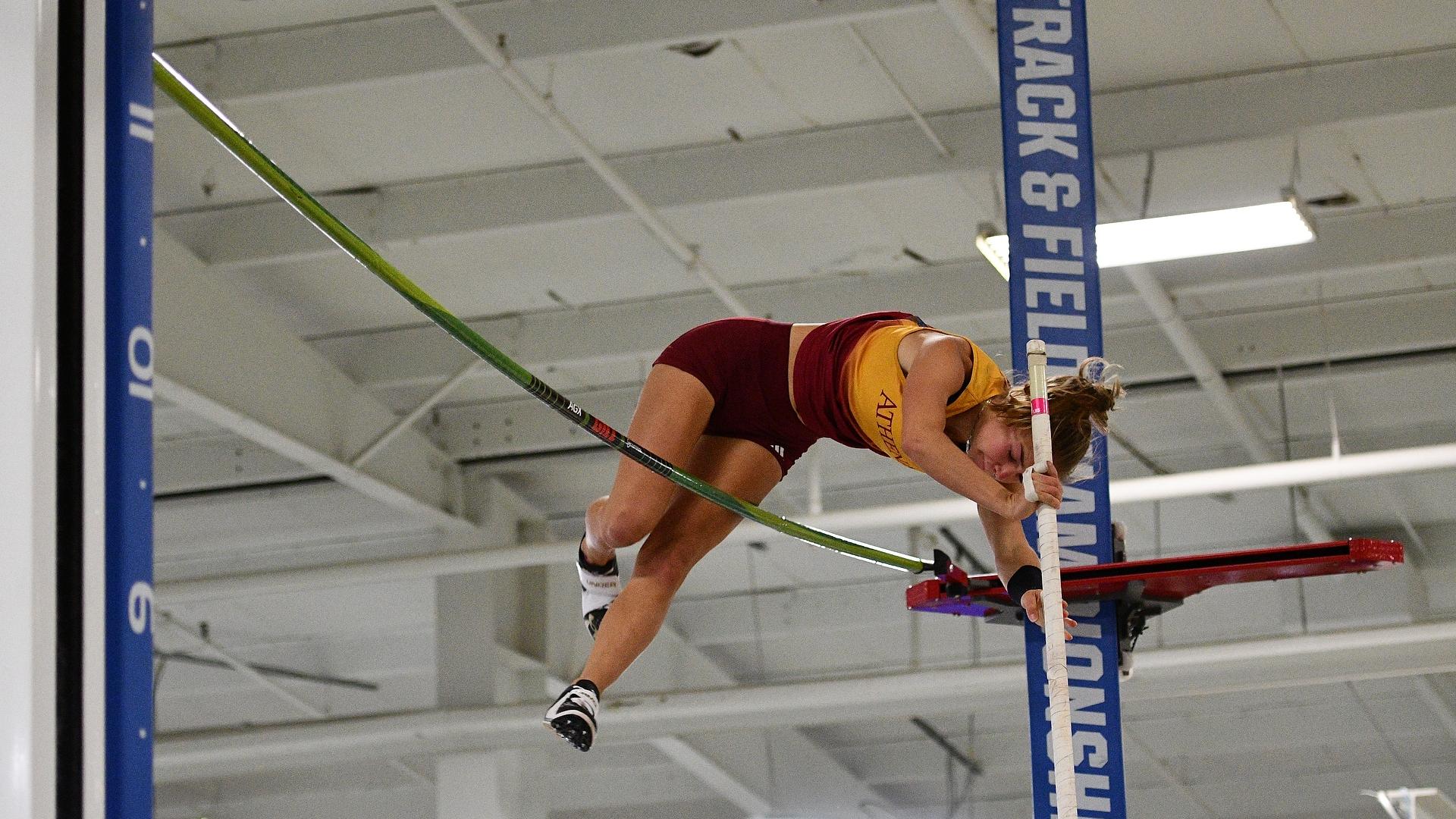 Simon will head back to nationals as the No. 3 ranked pole vaulter in the nation