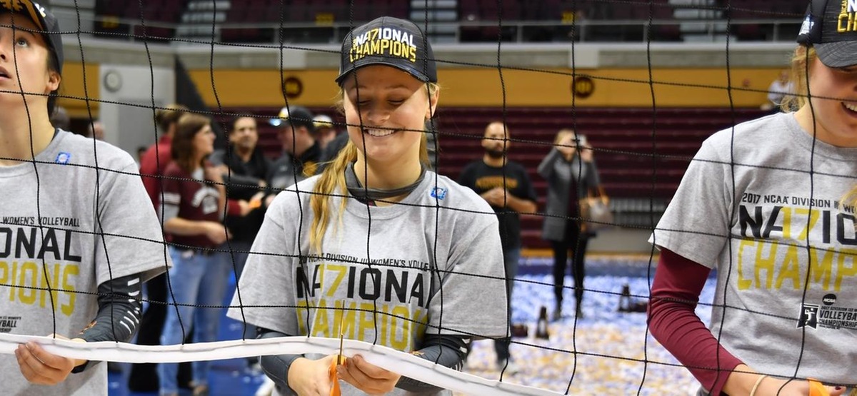 Sarah Tritschler cuts the net after the 2017 NCAA Championship
