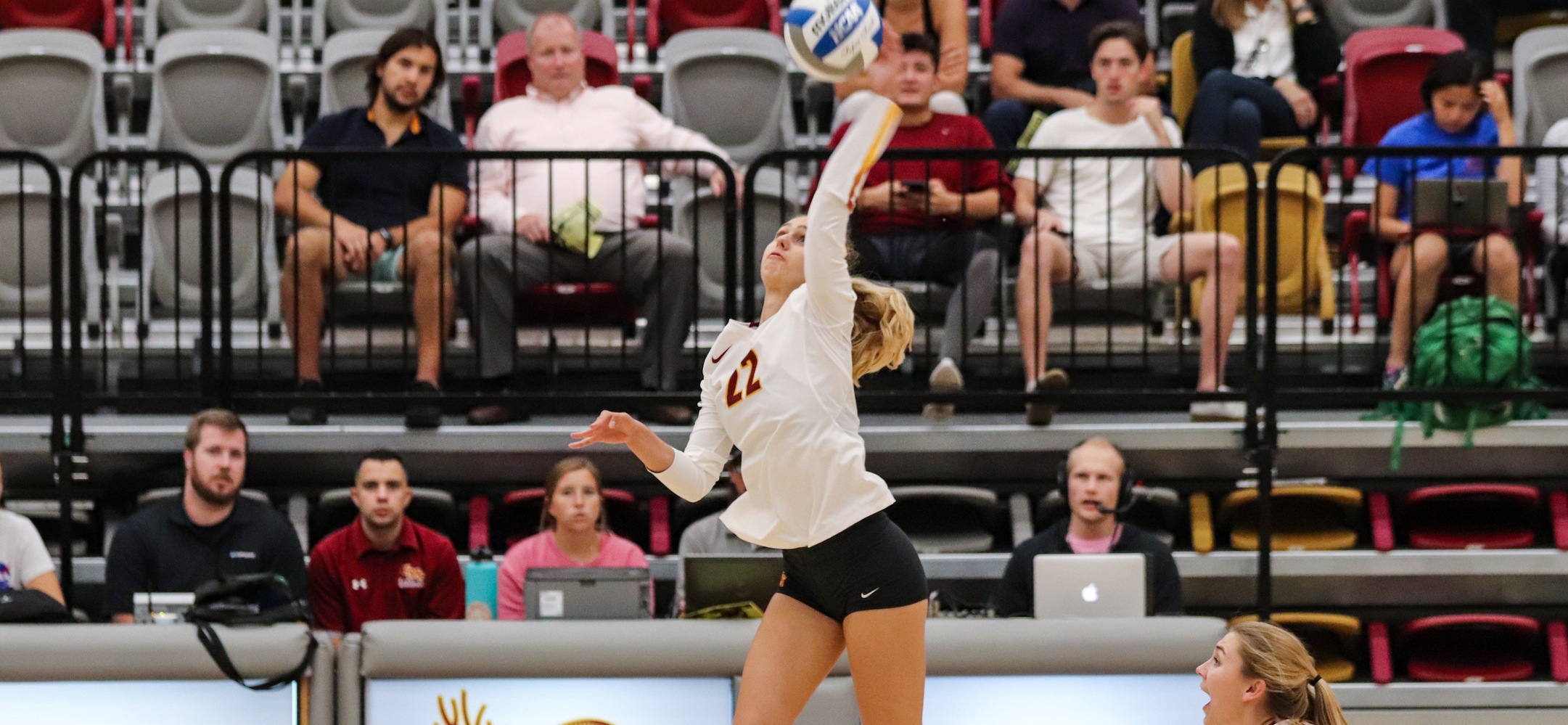 Summer Ellis had 10 kills in 16 attempts (.625) for CMS (photo by Daniel Addison)