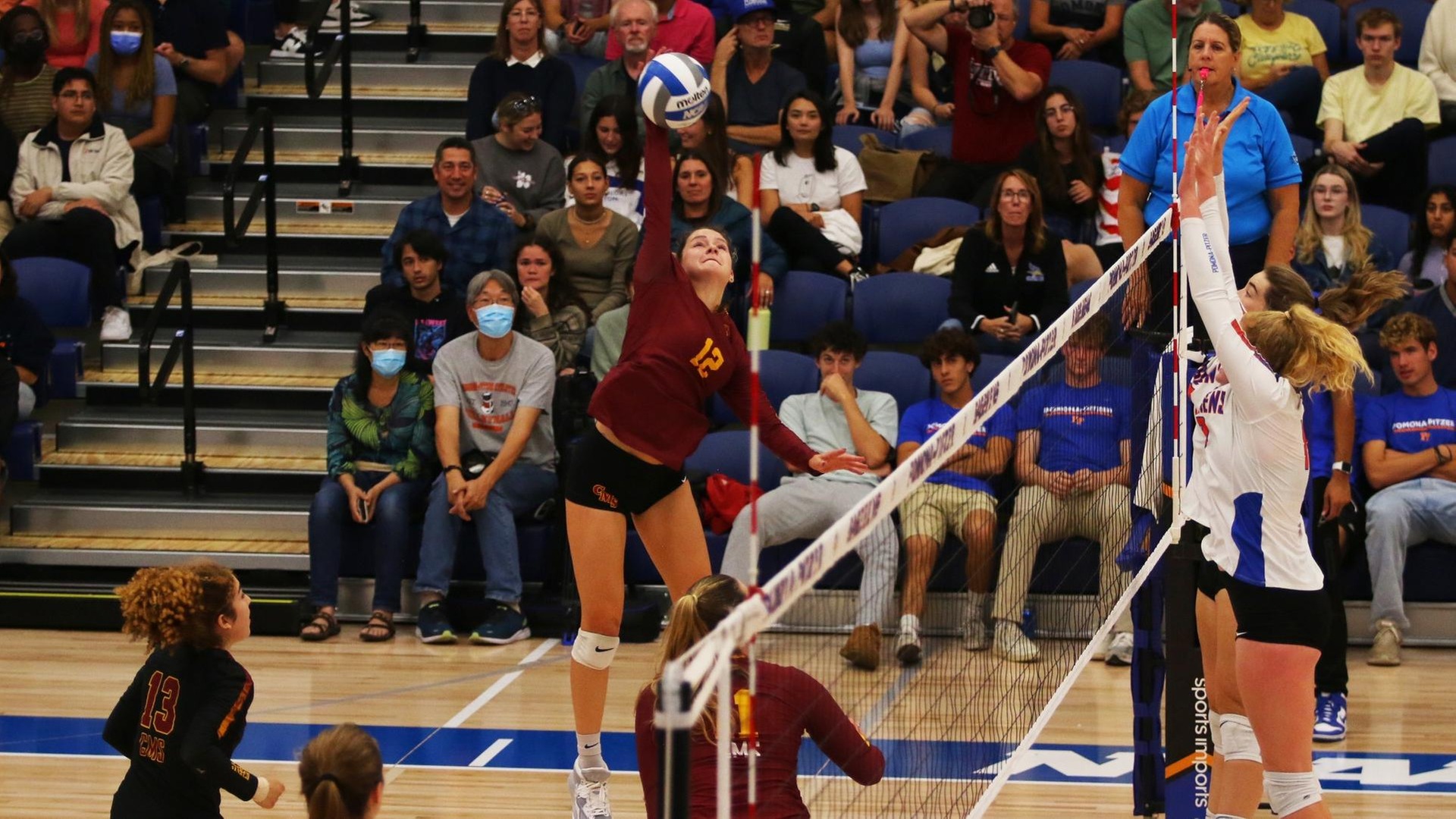 Jenna Holmes had a double-double with 13 kills in 29 attempts